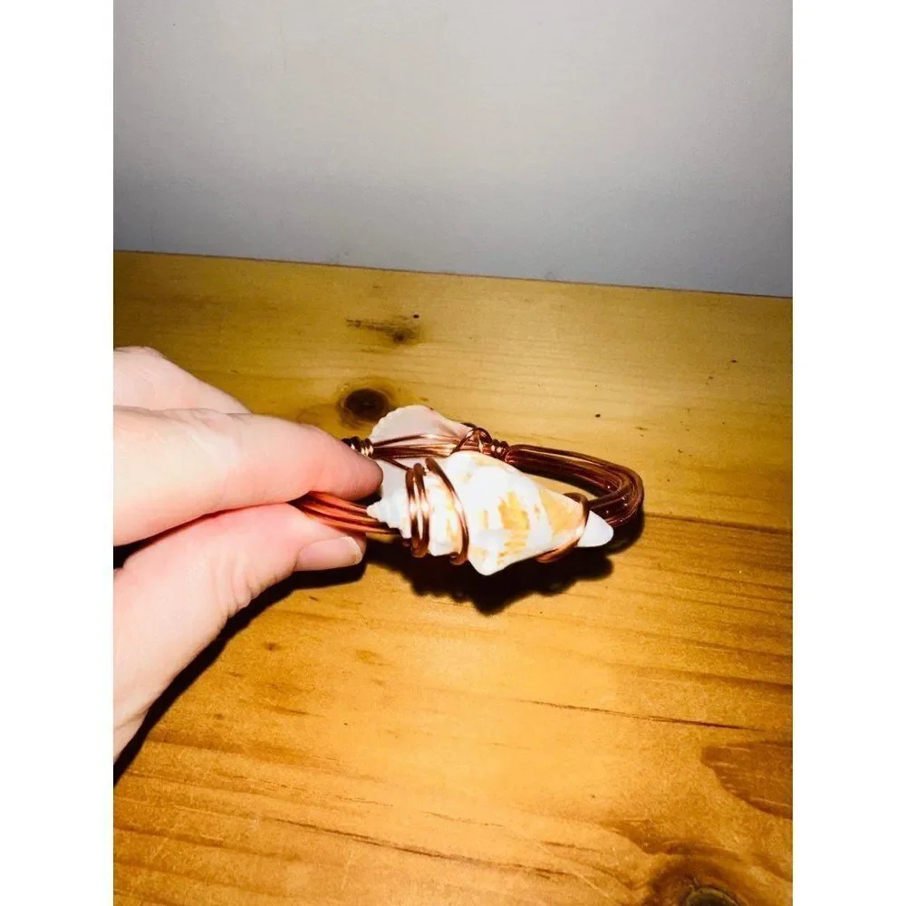 Wrapped Seashell Bracelet Rose Gold‎ Copper Wire